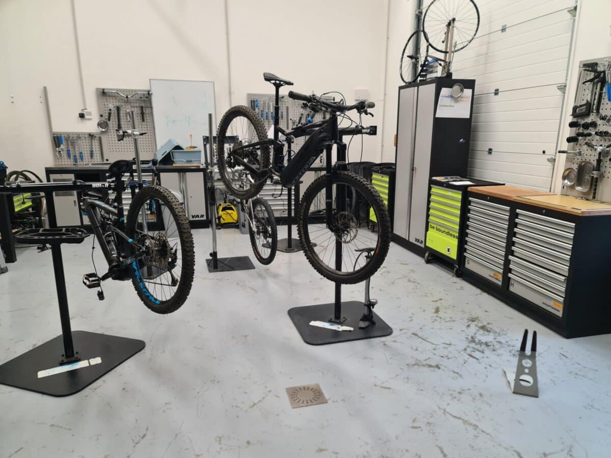 Institut de formation du vélo | Titre à Finalité Professionnelle – Technicien Vendeur Cycles – en apprentissage