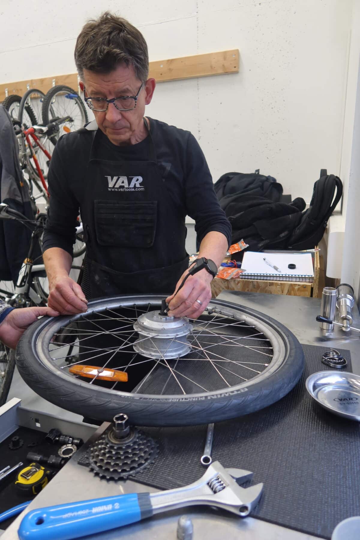 Institut de formation du vélo | Mécanique électrique EBike – VAE – VTTAE